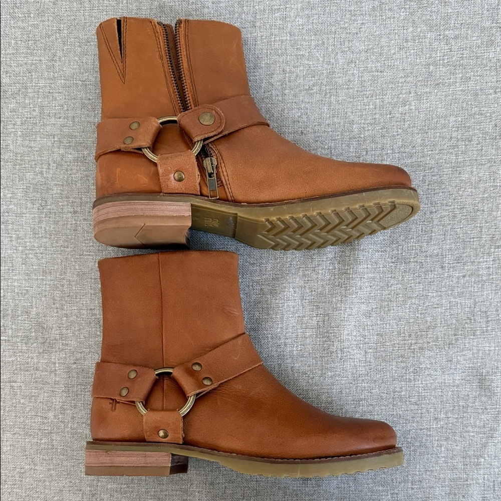 Frye Tan Leather Cara flex harness Boots